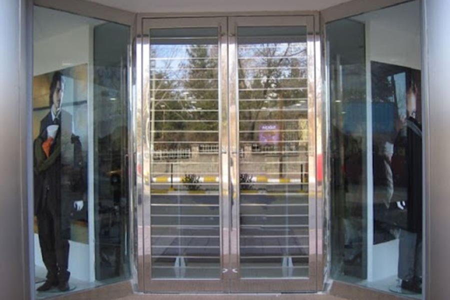Examples of our stainless steel door models 8